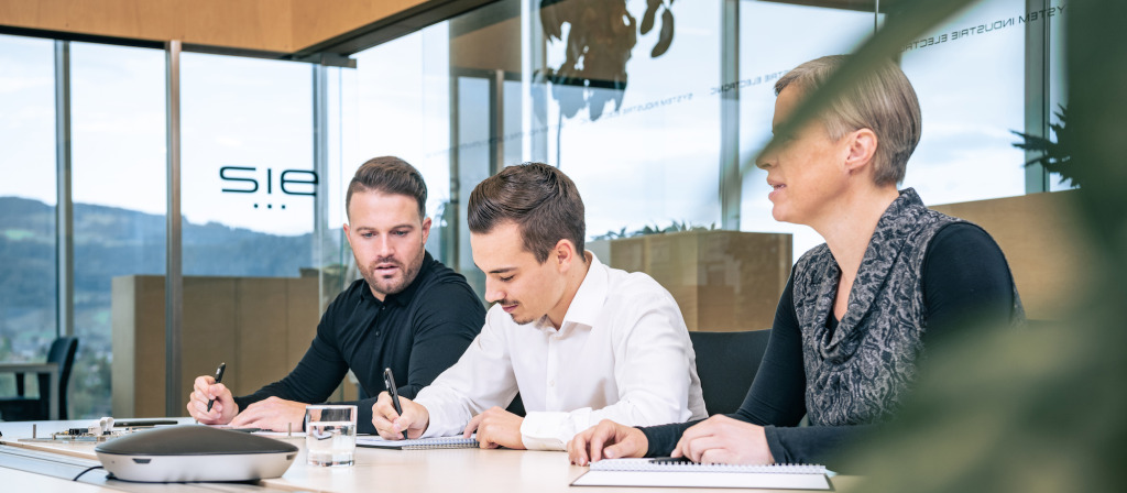 System Industrie Electronic GmbH